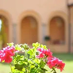 Chiostro Delle Monache بيت شباب فولتيرا