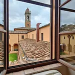 Chiostro Delle Monache