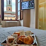 Chiostro Delle Monache Hostel
