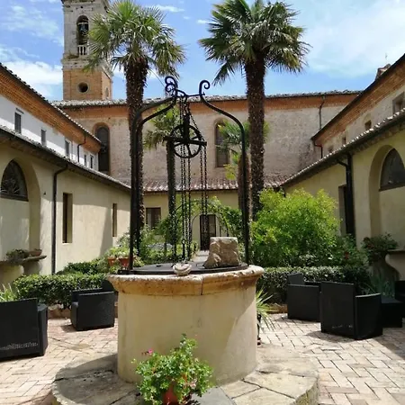 Auberge de jeunesse Chiostro Delle Monache Volterra