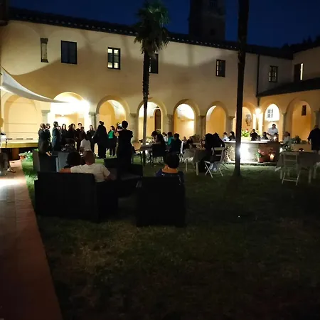 Hostel Chiostro Delle Monache