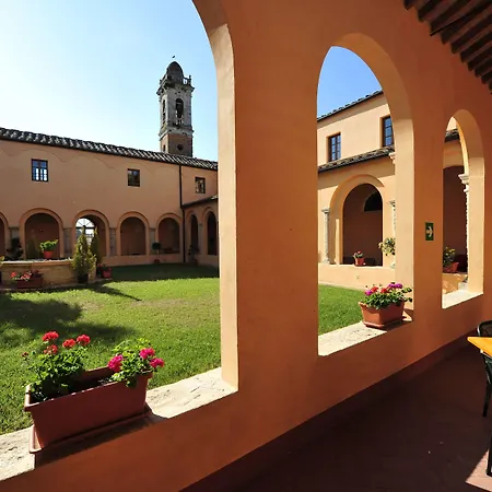 Chiostro Delle Monache Volterra