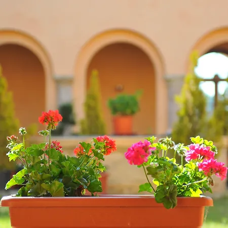 Chiostro Delle Monache * Volterra