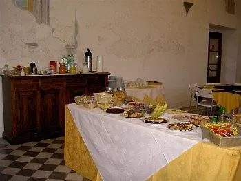 Chiostro Delle Monache * فولتيرا
