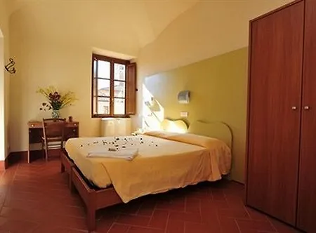 Chiostro Delle Monache بيت شباب فولتيرا